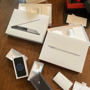 Apple and Beats boxes